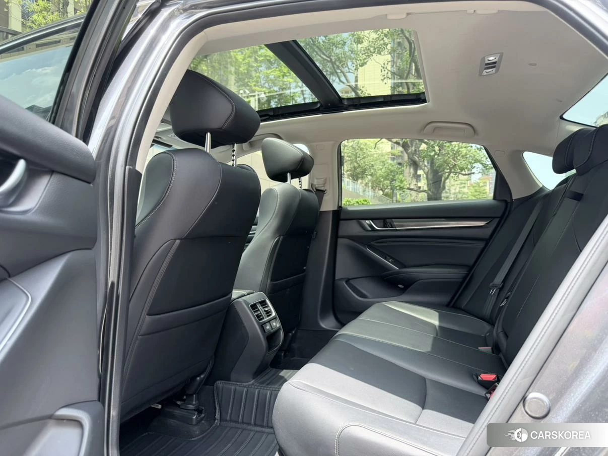 Honda Accord id 4420158 из Китая 8