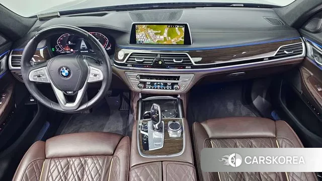 BMW 7 Series (G11) id 3248048 из Кореи 17