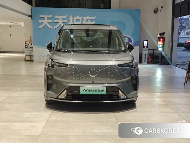 Volvo EM90 id 4238691 из Китая 7