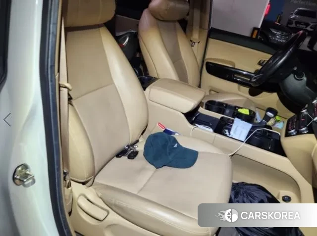 Kia All New Carnival id 3677704 из Кореи 14