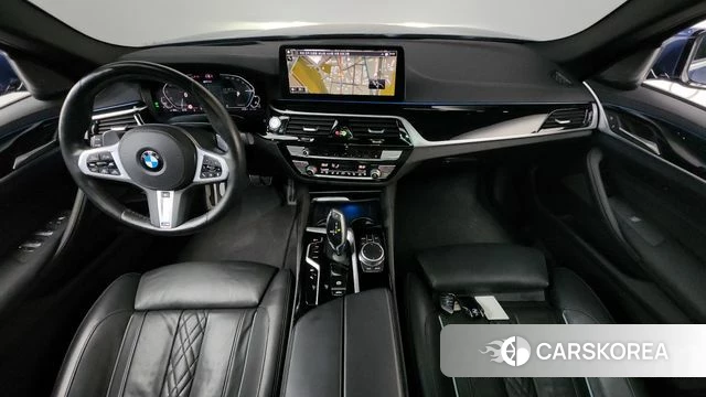 BMW 5 Series (G30) id 3843683 из Кореи 17