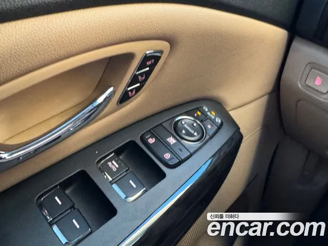 Kia The New Carnival id 2682222 из Кореи 16