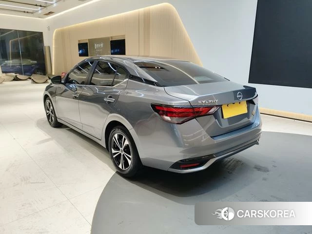 Nissan Xuan Yi id 4298379 из Китая 12