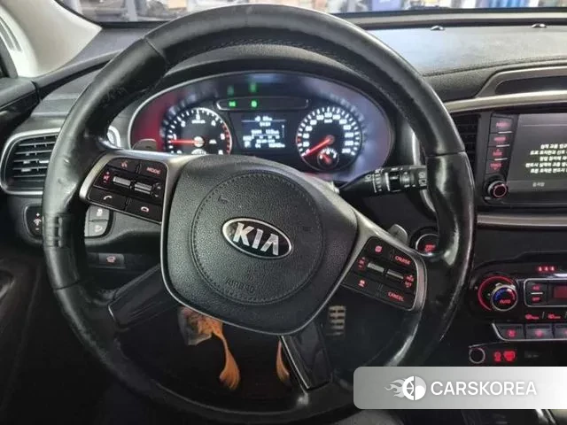 Kia The New Sorento id 3631803 из Кореи 15