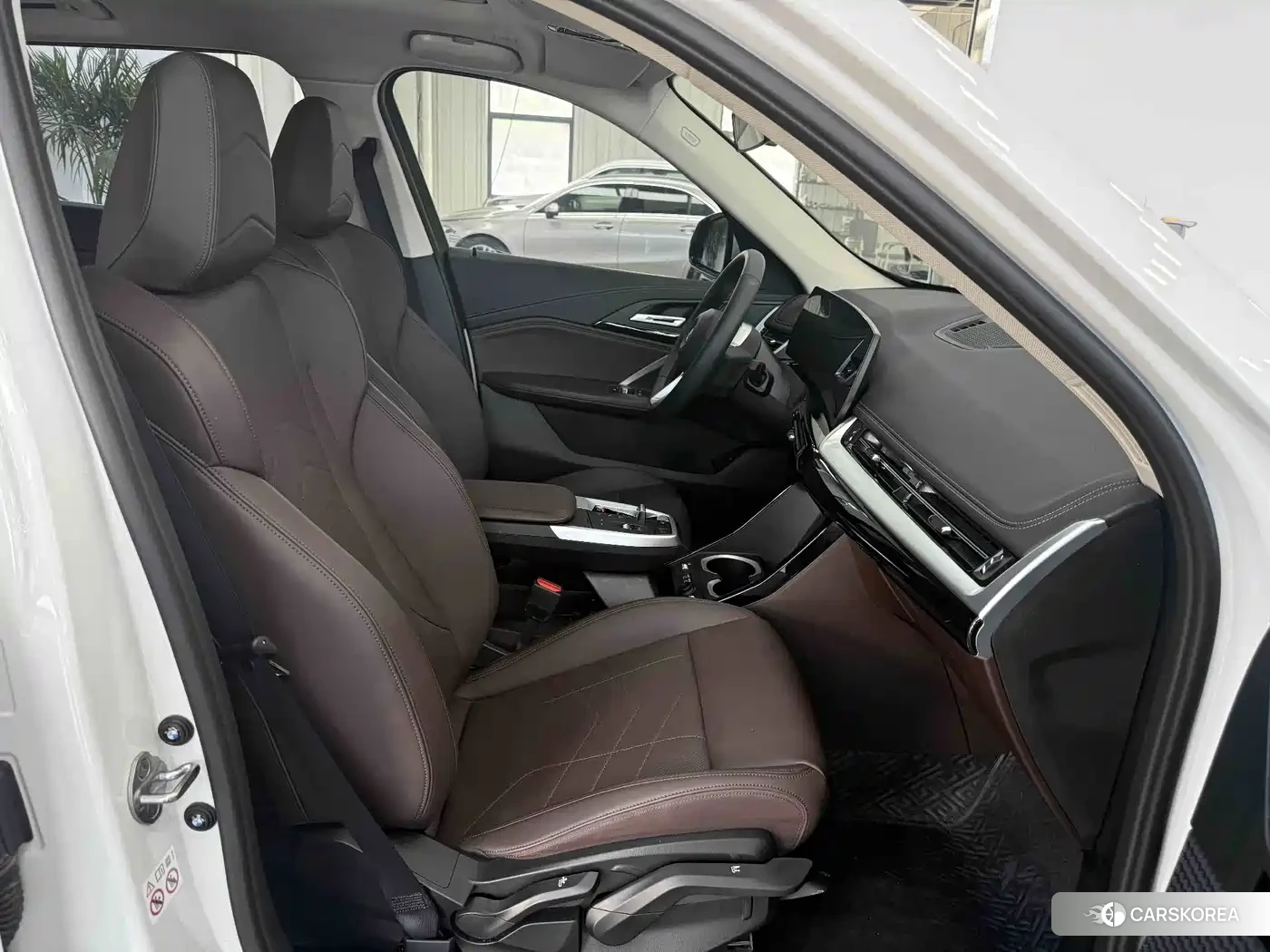 BMW X1 id 4659706 из Китая 18