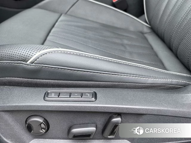 Volkswagen Passat id 4301260 из Китая 16