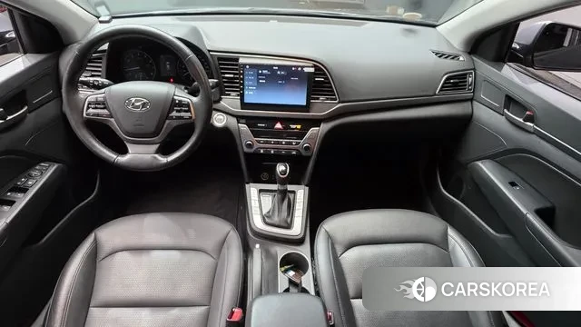 Hyundai Avante AD id 3494703 из Кореи 17