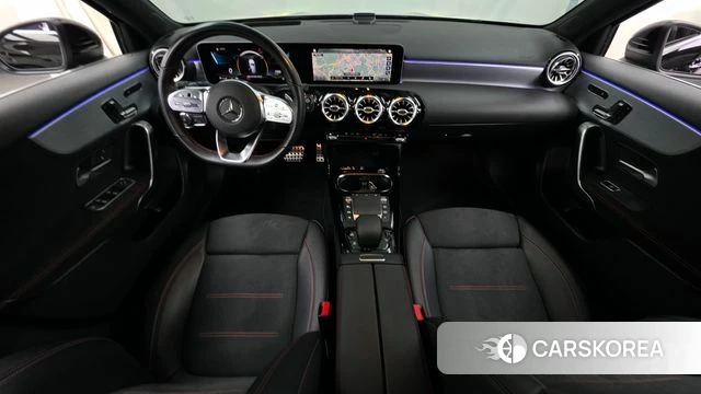 Mercedes-Benz A-Class W177 id 3860569 из Кореи 17