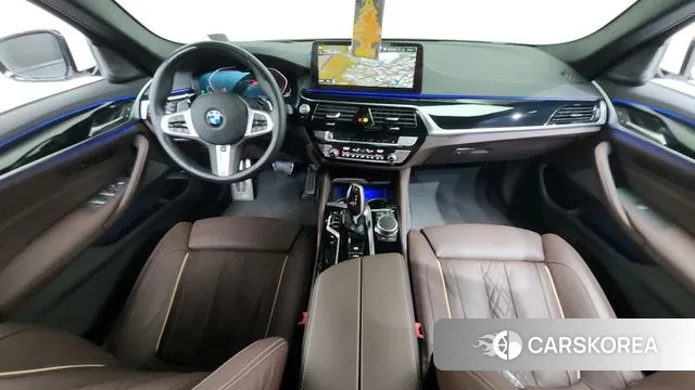 BMW 5 Series (G30) id 3367326 из Кореи 17