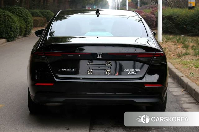 Honda Accord id 4278208 из Китая 15