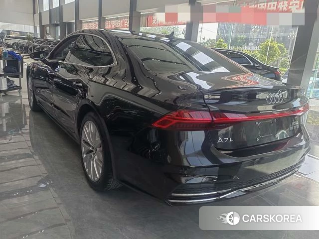 Audi A7L id 4300842 из Китая 7