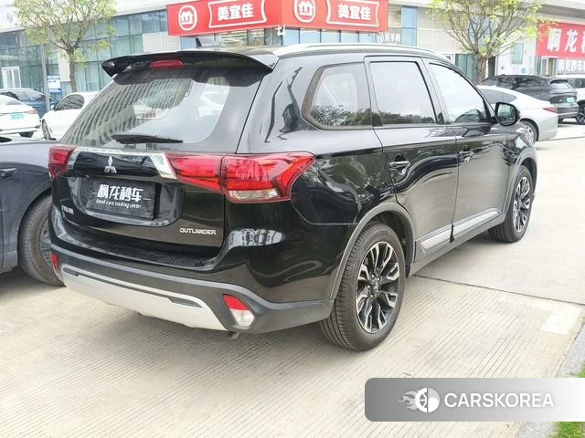 Mitsubishi  Outlander id 4254463 из Китая 7