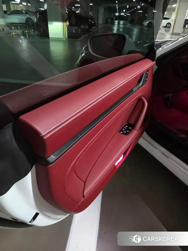 Porsche 911(992) id 4720315 из Кореи 10