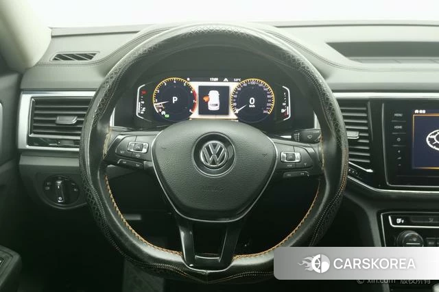 Volkswagen Tourang id 4210561 из Китая 21