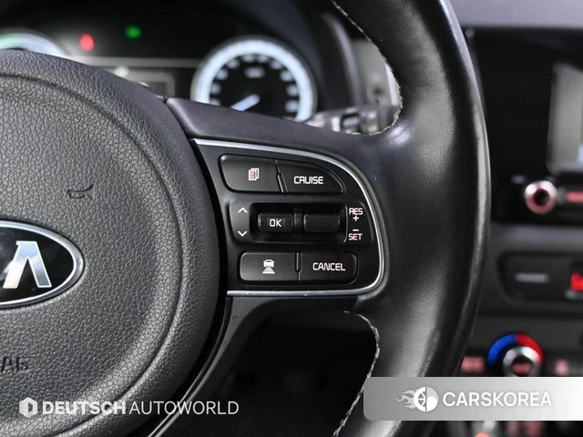 Kia Niro id 3955714 из Кореи 17