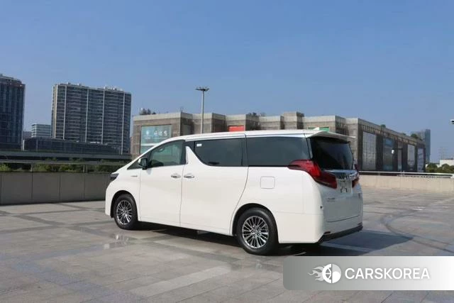 Toyota Elfa id 4297472 из Китая 7