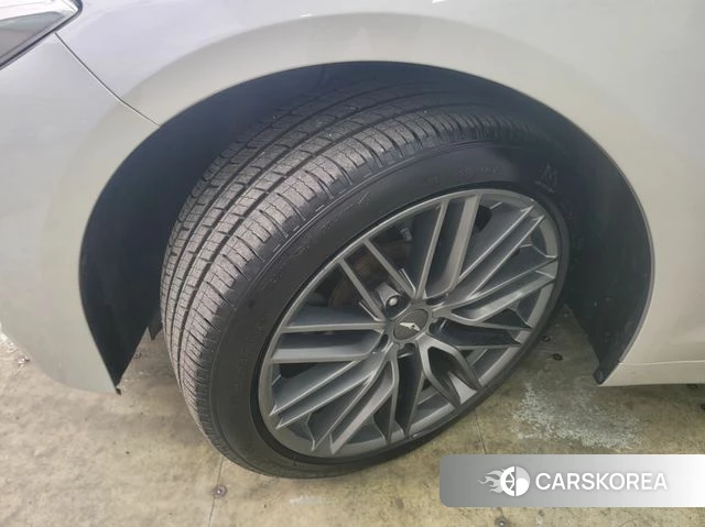 Genesis G70 id 3873976 из Кореи 12