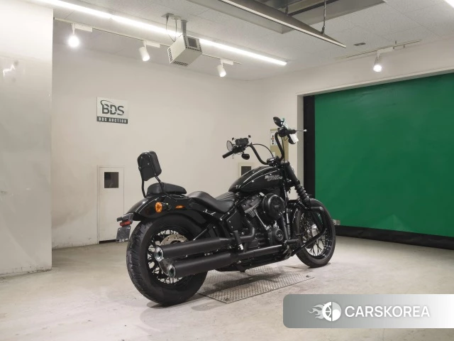 Проданный Harley-Davidson Softail Street Bob FXBB1750 id 4358564 из Японии, фото 8