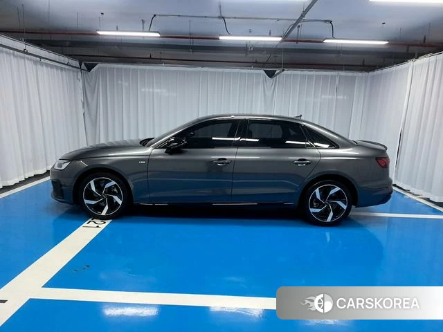 Audi A4L id 4374770 из Китая 17