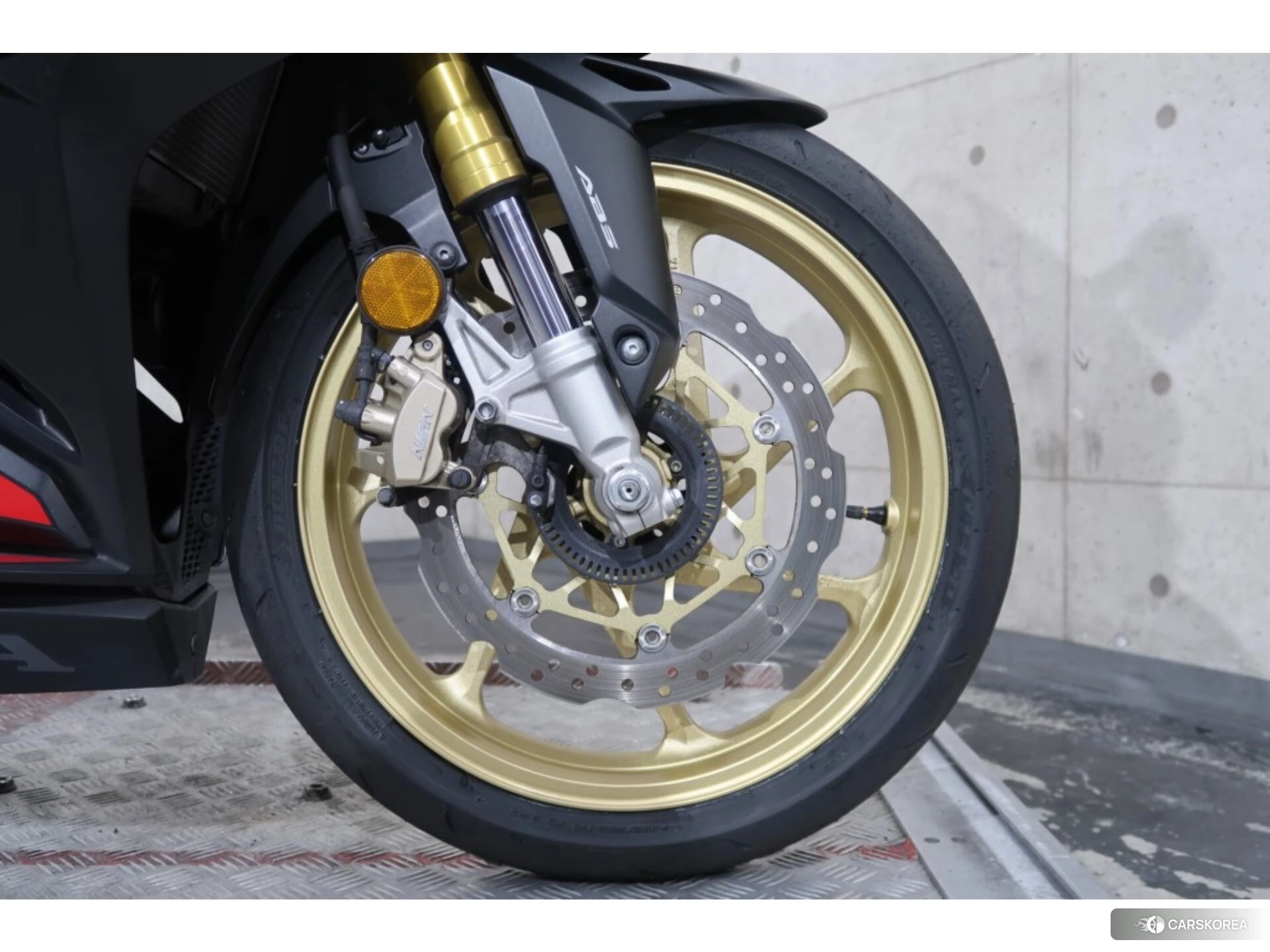 Honda CBR250R id 3947605 из Японии 7