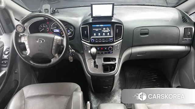 Hyundai The New Grand Starex id 4245042 из Кореи 17