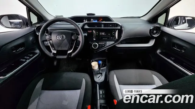 Toyota Prius C id 2658533 из Кореи 17