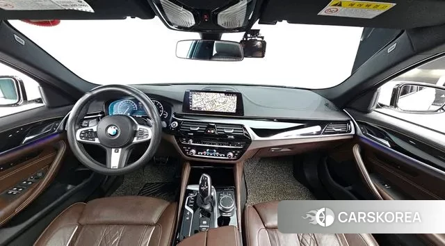 BMW 5 Series (G30) id 3336361 из Кореи 17