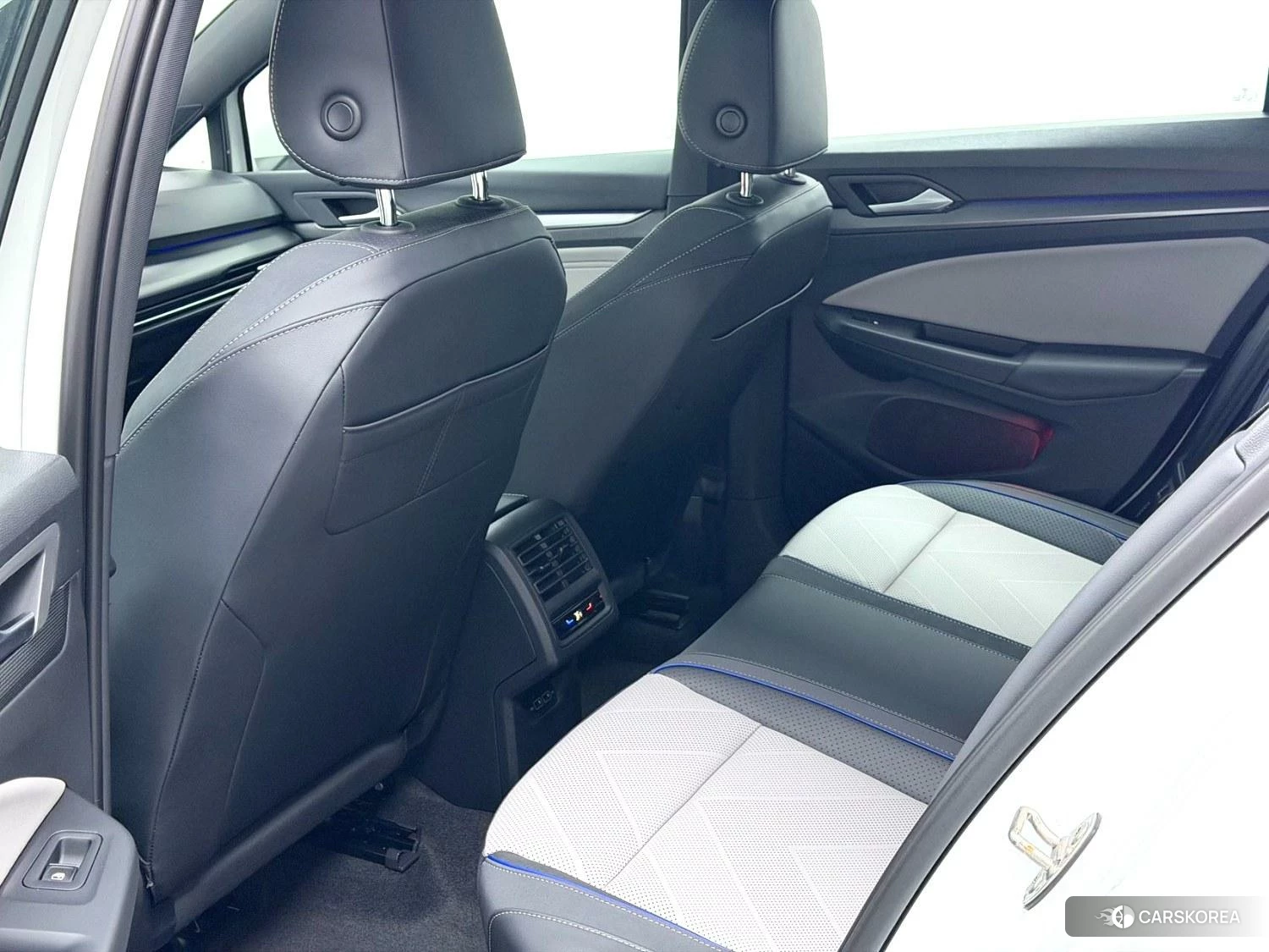 Volkswagen Golf id 4413574 из Китая 7