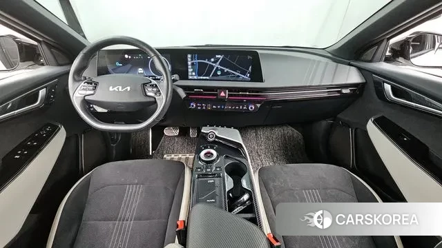 Kia EV6 id 3420999 из Кореи 17