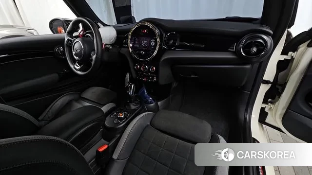 Mini Cooper S id 3054129 из Кореи 17