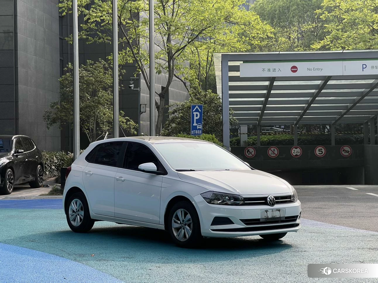 Volkswagen Polo id 4413391 из Китая 9