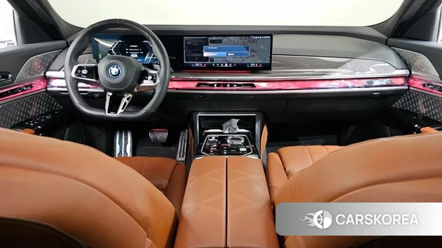 BMW 7 Series (G70) id 4248559 из Кореи 28