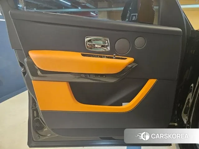 Rolls-Royce Cullinan id 3093221 из Кореи 14