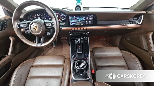 Porsche 911(992) id 2940976 из Кореи 17