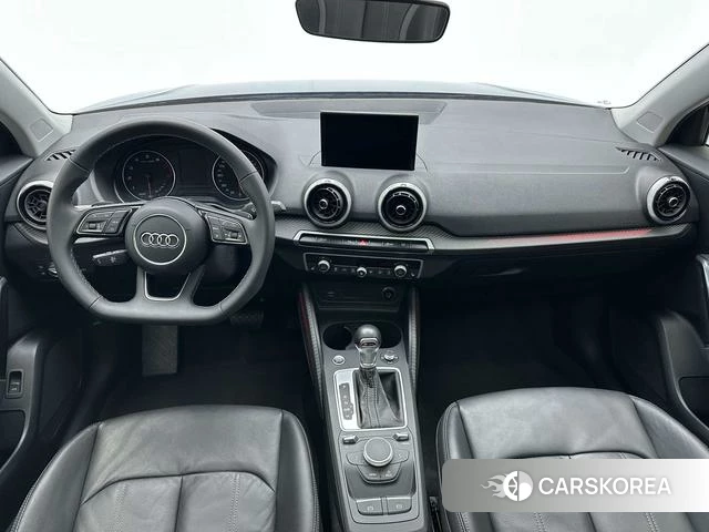 Audi Q2L id 4307530 из Китая 16