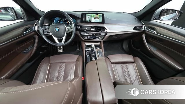 BMW 5 Series (G30) id 4435890 из Кореи 17