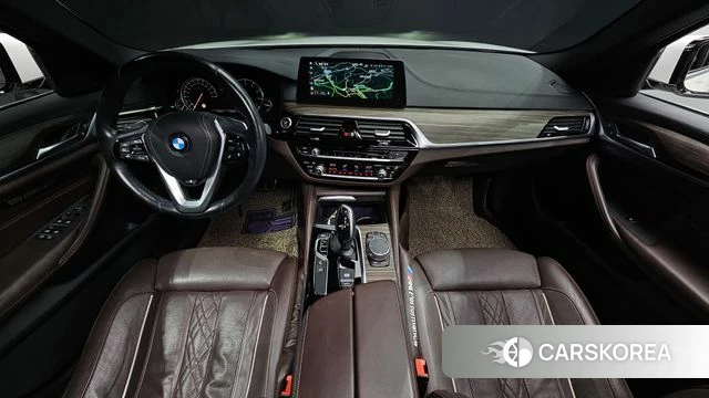 BMW 5 Series (G30) id 4924133 из Кореи 17