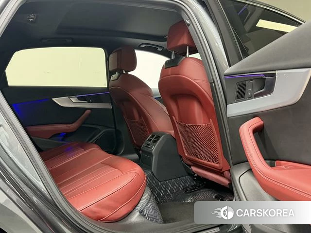 Audi A4L id 3889749 из Китая 13