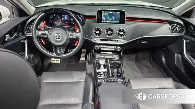 Kia Stinger id 3429431 из Кореи 17