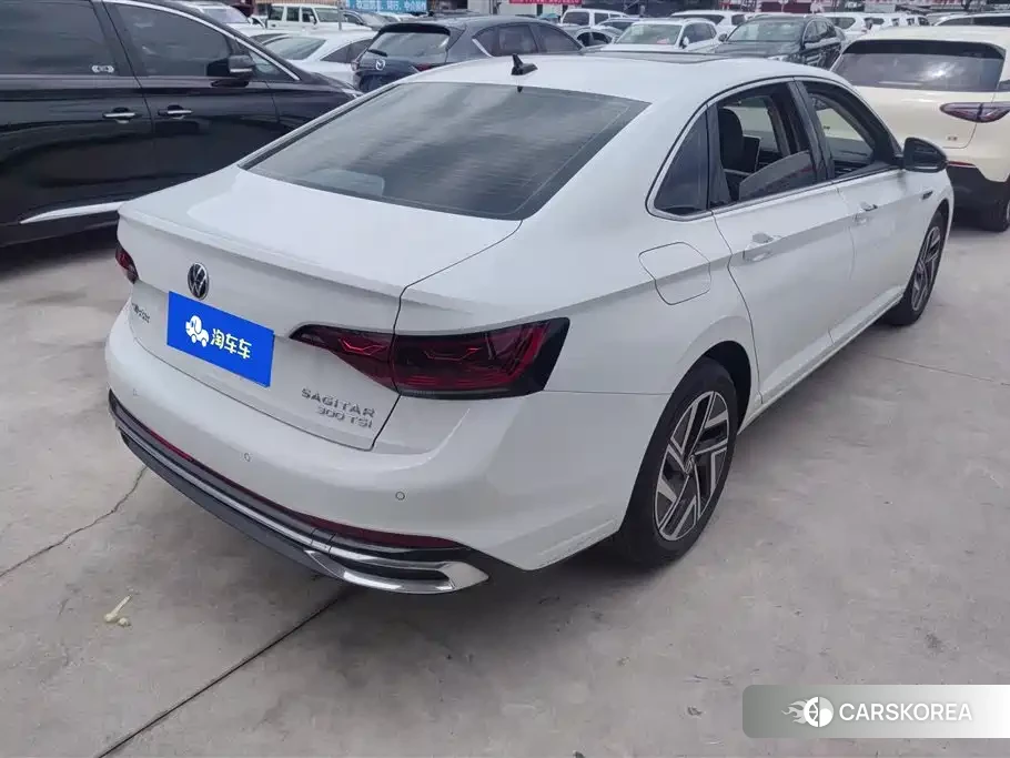 Volkswagen Sagitar id 4559784 из Китая 13
