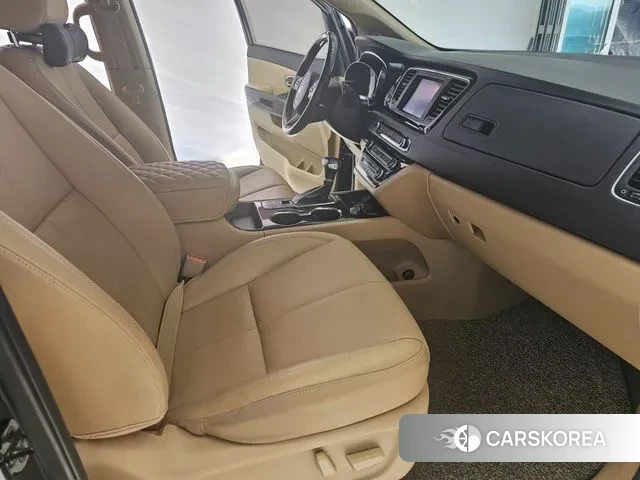 Kia The New Carnival id 3429452 из Кореи 13