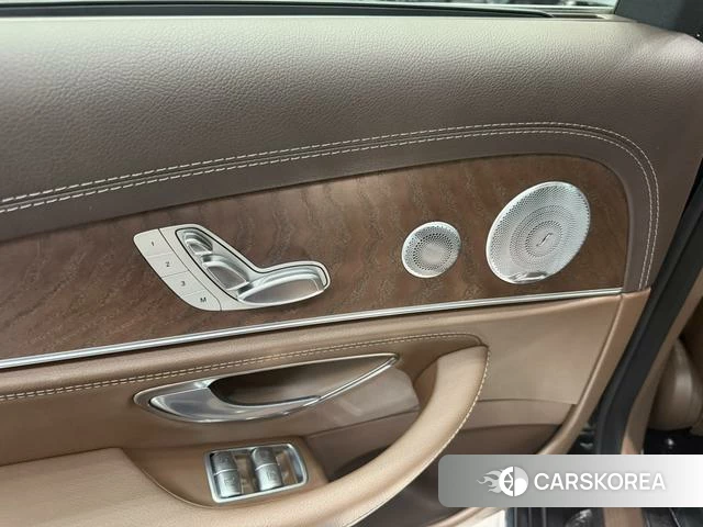 Mercedes-Benz E-class id 4300214 из Китая 7