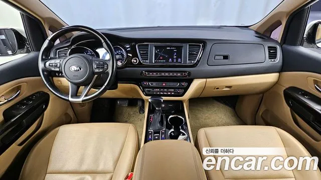 Kia The New Carnival id 2687208 из Кореи 17