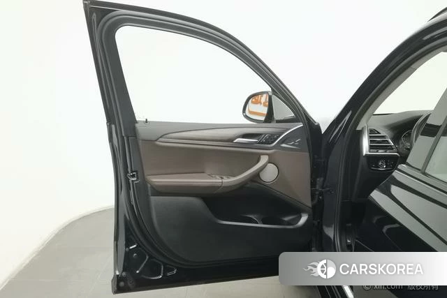 BMW X3 id 4253197 из Китая 21