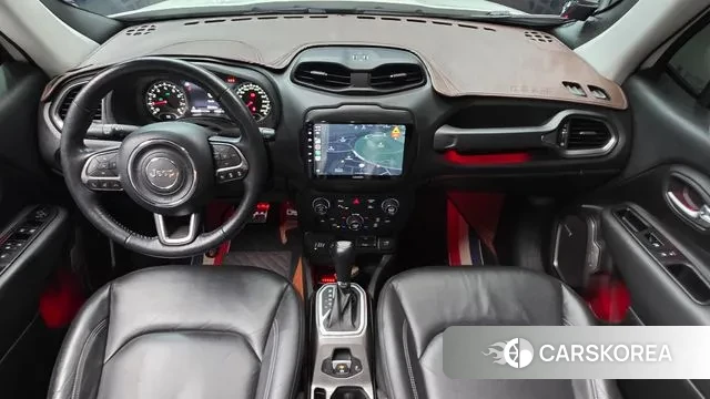 Jeep Renegade id 3428211 из Кореи 17