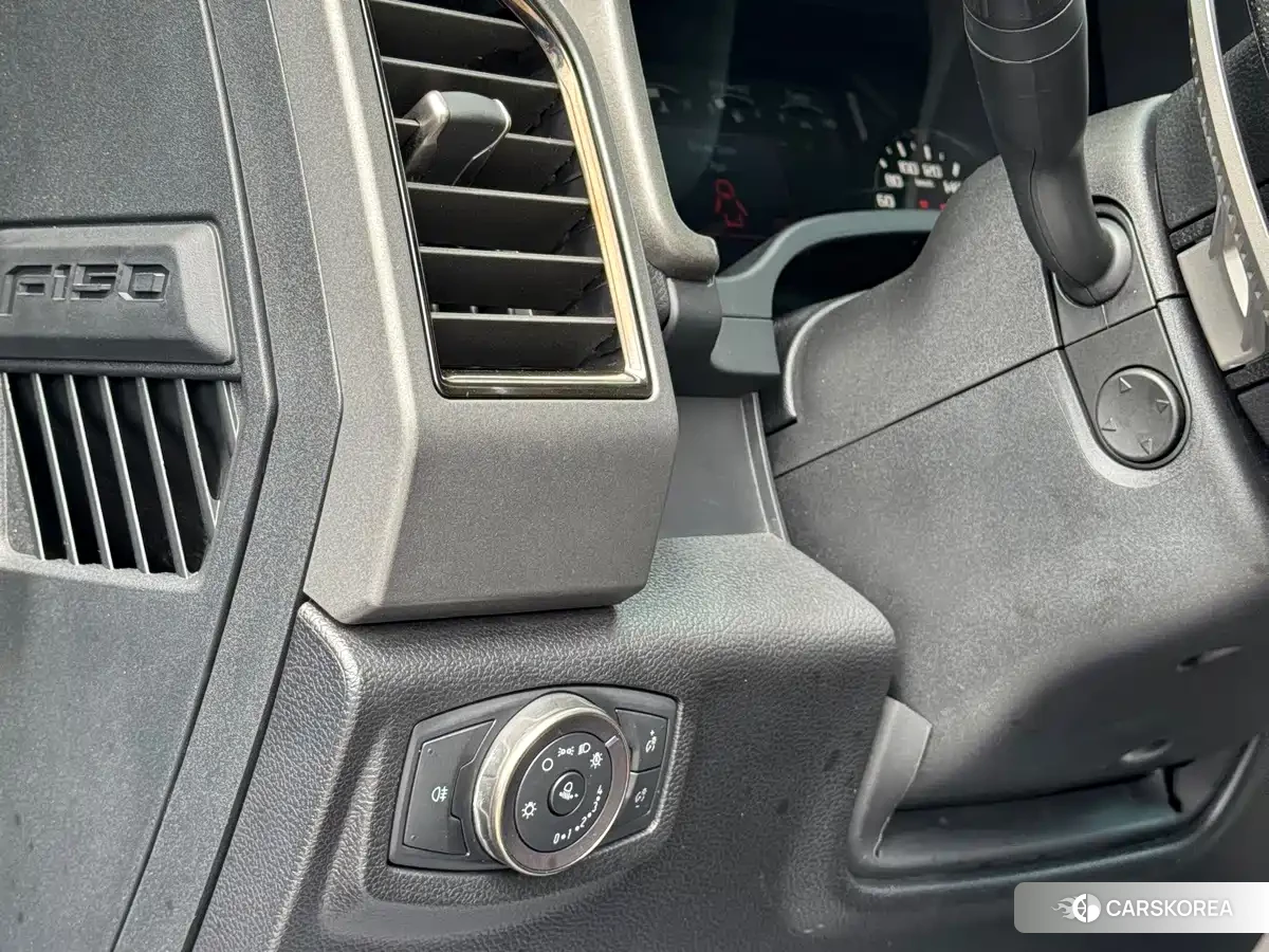 Ford F-150 id 4679804 из Китая 21