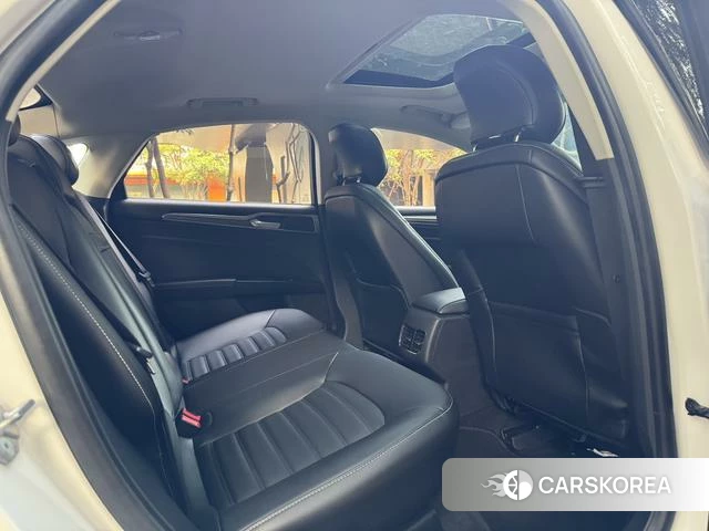 Ford Mondeo id 4387371 из Китая 14