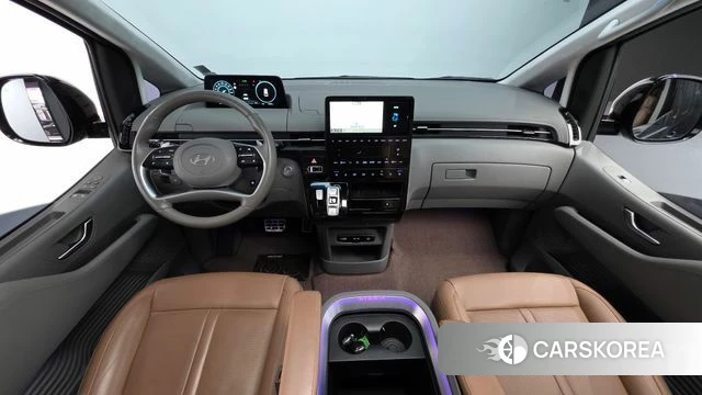 Hyundai Staria id 3870467 из Кореи 17