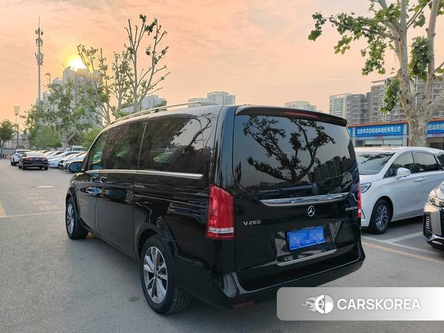 Mercedes-Benz V-class id 4314763 из Китая 12
