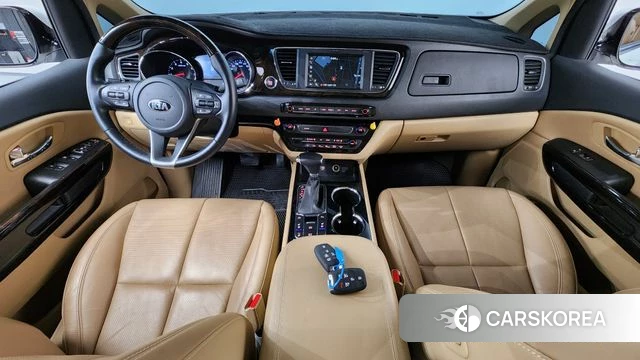 Kia The New Carnival id 3936831 из Кореи 17